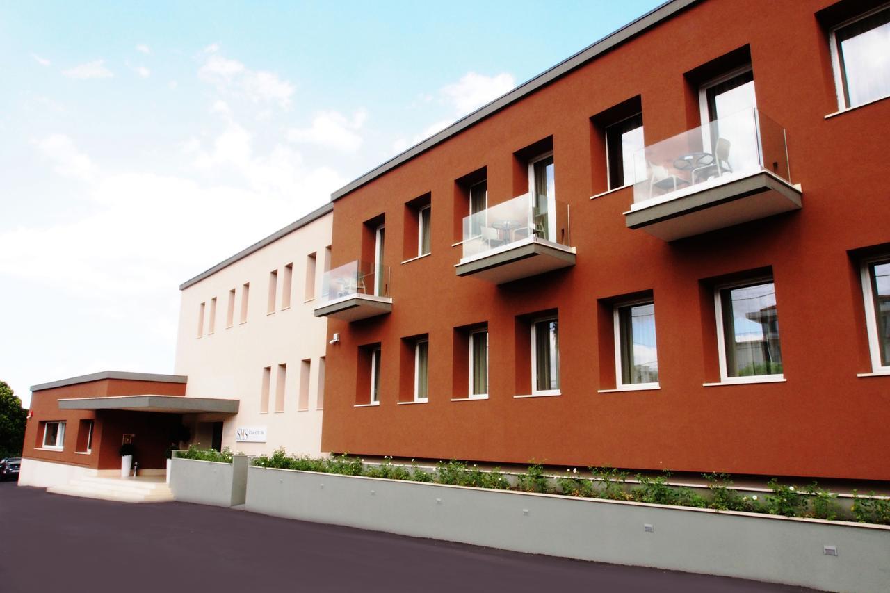 Sicilia Hotel Spa Giarre Eksteriør billede